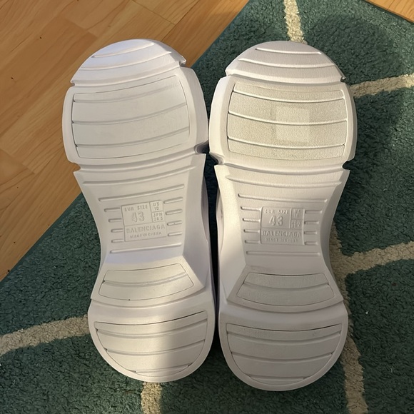 COPY - Balenciaga Track Slides Sandal White - Picture 5 of 6